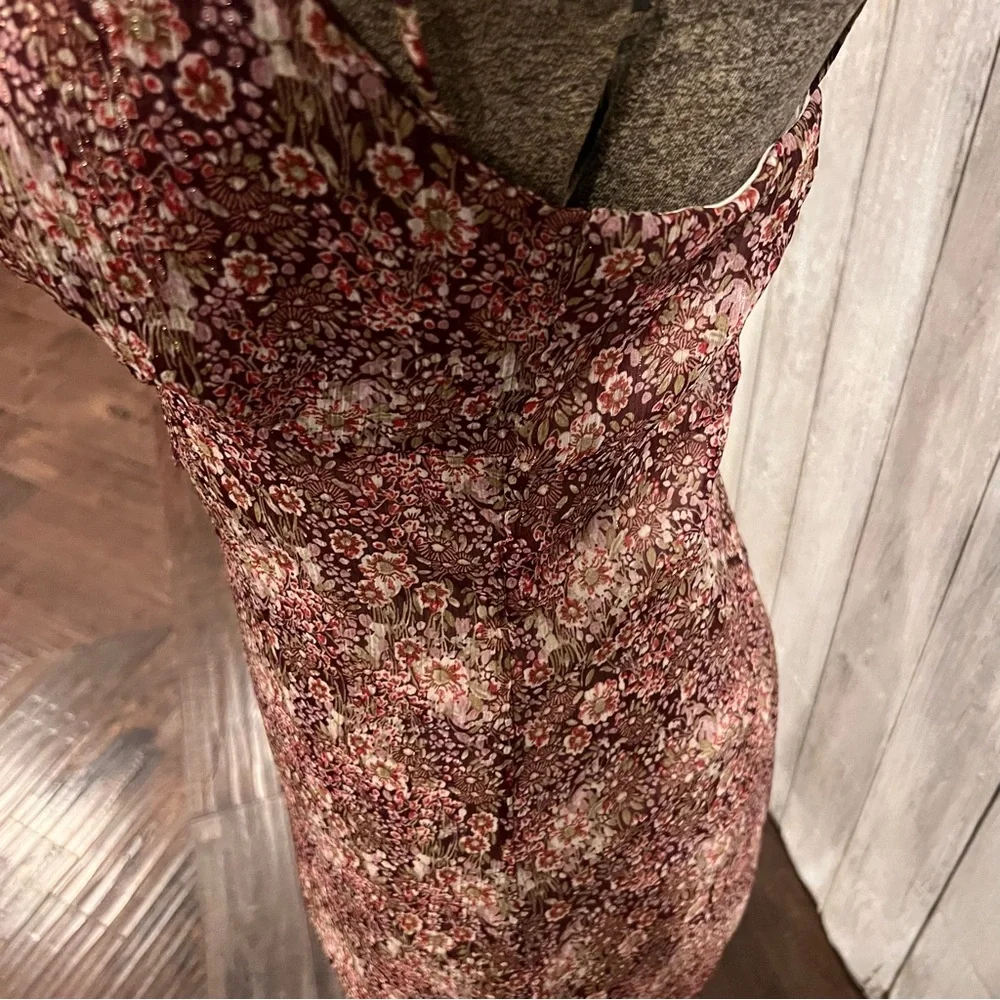 Chrysantheaum Floral Tie-Strap Dress - Picture 4 of 9